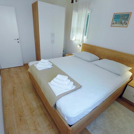 Holiday Home Adriana Ражань Екстер'єр фото
